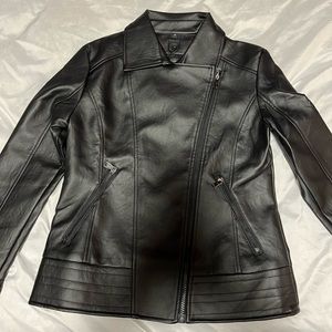 Women’s leather jacket